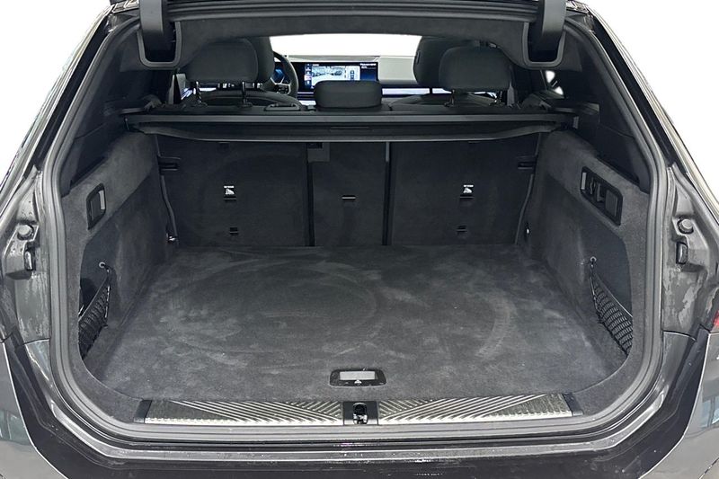 BMW 550 bild 10