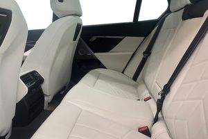 BMW 530 bild 11