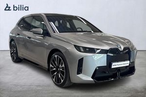 BMW iX bild 22