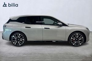 BMW iX bild 20