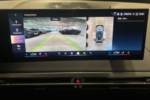 BMW iX bild 14