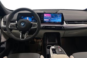 BMW X1 bild 8