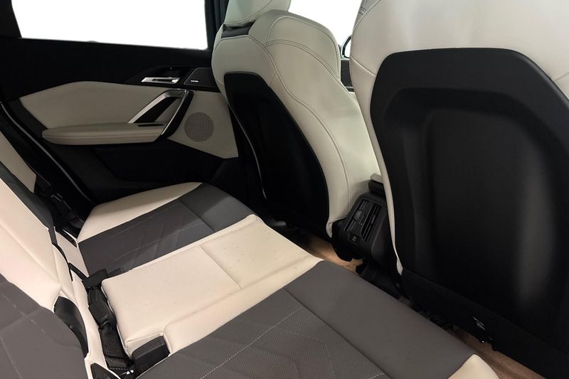 BMW X1 bild 7
