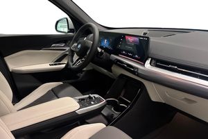 BMW X1 bild 6