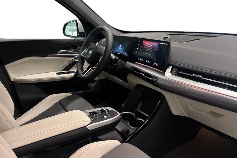 BMW X1 bild 6