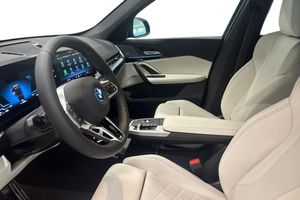 BMW X1 bild 12