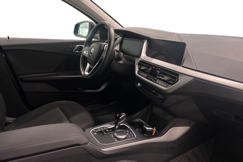 BMW 118 bild 6