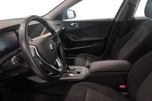 BMW 118 bild 12