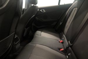 BMW 118 bild 11