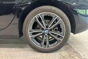 BMW 118 bild 14