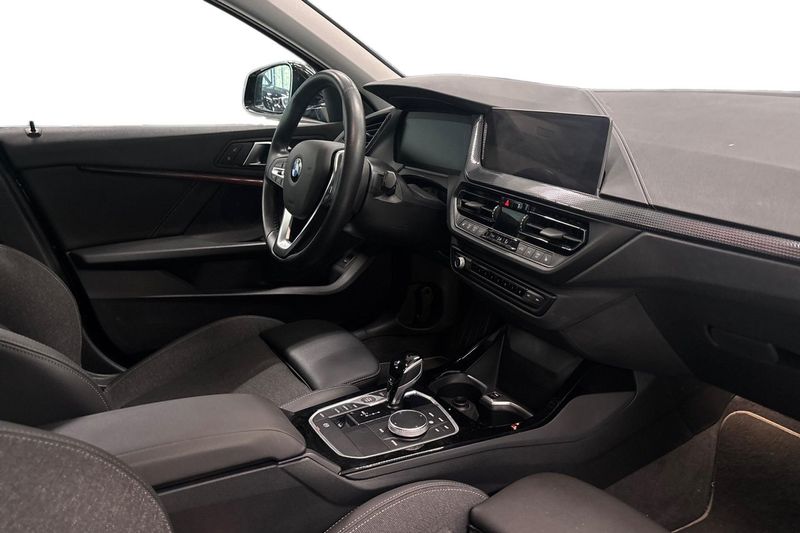 BMW 118 bild 6