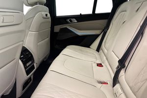 BMW X5 bild 11