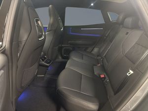 Polestar 4 bild 7