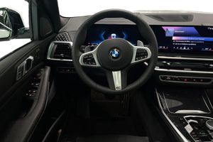 BMW X7 bild 9