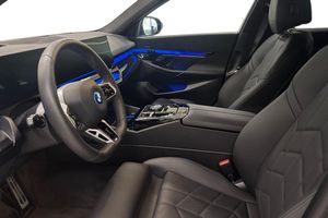 BMW 530 bild 12