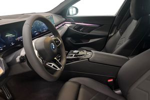 BMW i5 bild 12