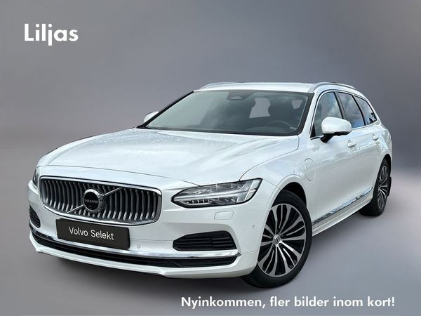 Volvo V90 T6 AWD Core Edition//360-kamera//Drag// - 2025