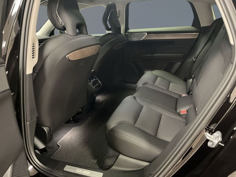 Volvo ES90 bild 9