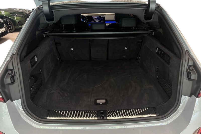 BMW 530 bild 10