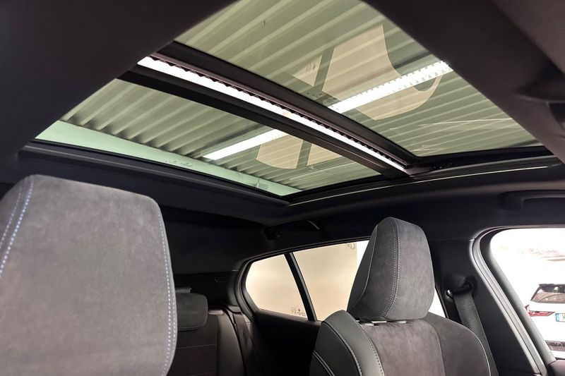 BMW 120 bild 15