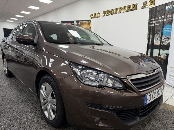 Peugeot 308 SW 1.2 PureTech 110 Active , NY KAMREM, NY BESIKTAD - 2015
