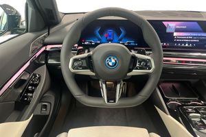 BMW 530 bild 9