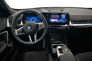 BMW X1 bild 8