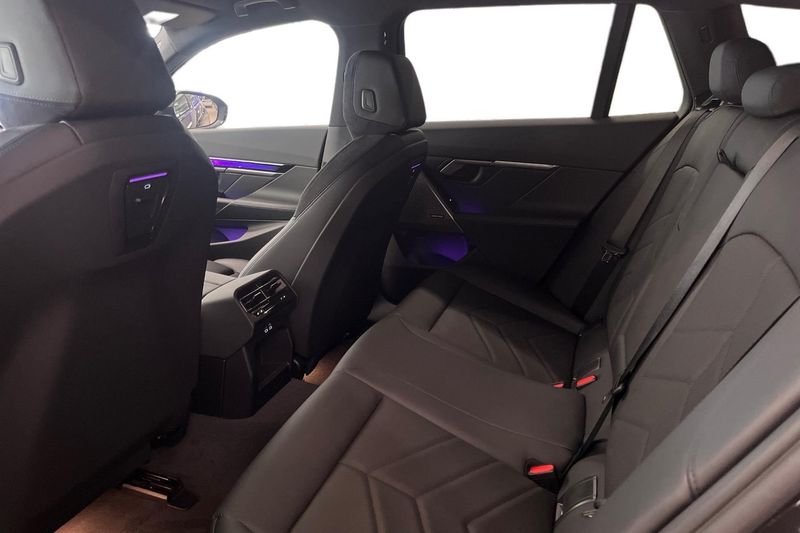 BMW 530 bild 11