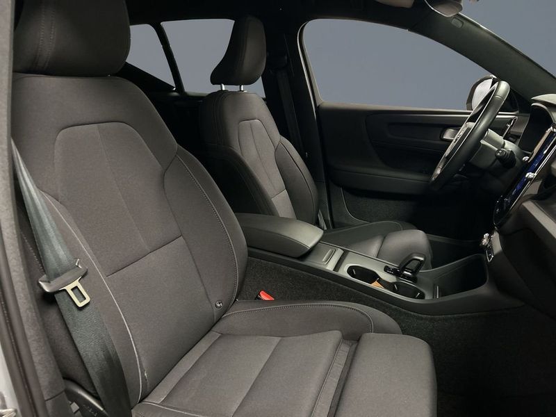 Volvo EX40 bild 8