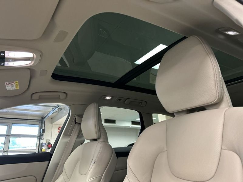 Volvo XC60 bild 11