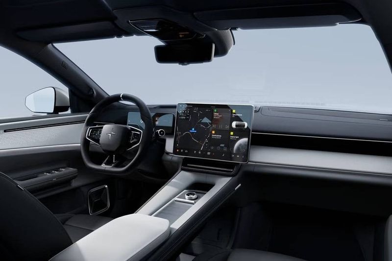 Polestar 4 bild 2