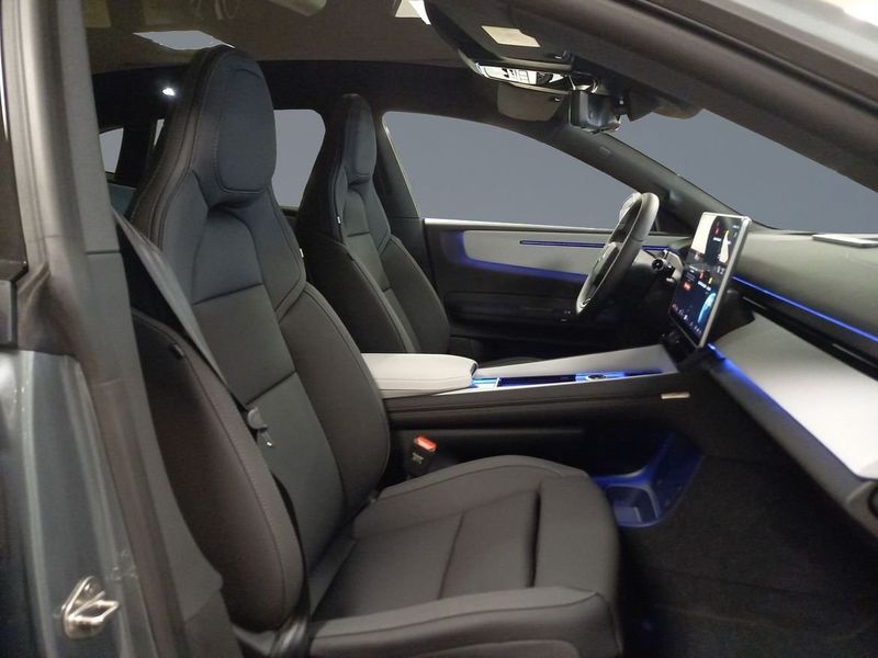 Polestar 4 bild 8