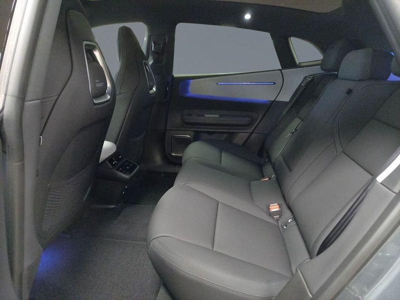 Polestar 4 bild 9
