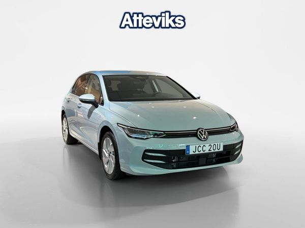 Volkswagen Golf Adaptiv farthållare / Back kamera / Edition - 2026