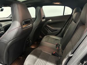 Mercedes GLA200 bild 13