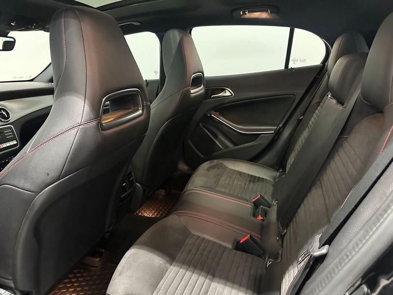 Mercedes GLA200 bild 13