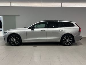 Volvo V60 bild 2