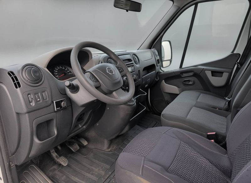 Nissan NV400 bild 5
