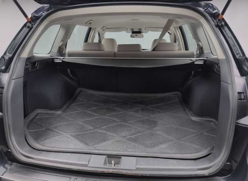 Subaru Legacy bild 7