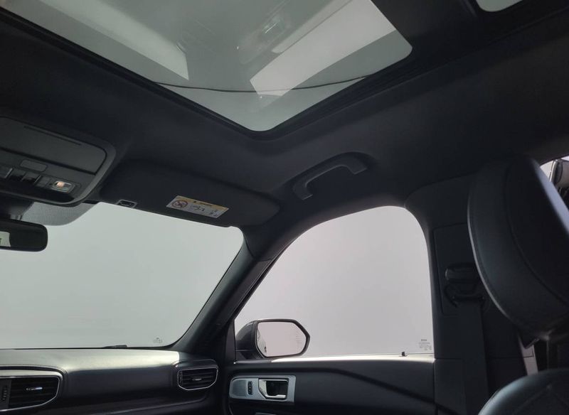 Ford Explorer bild 9