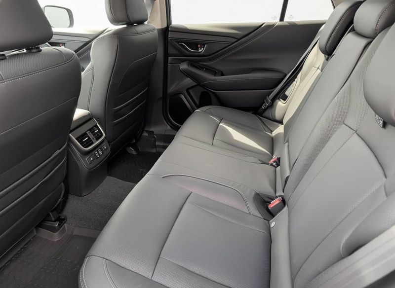 Subaru Outback bild 4