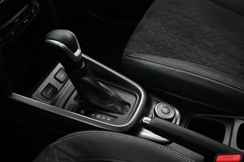 Suzuki Vitara bild 10