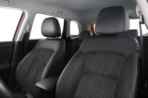 Suzuki Vitara bild 11