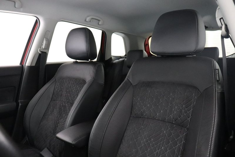 Suzuki Vitara bild 11