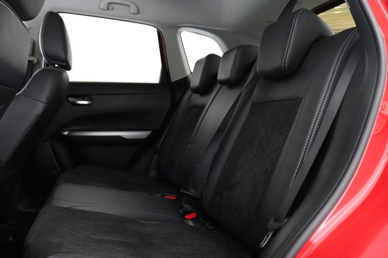 Suzuki Vitara bild 13
