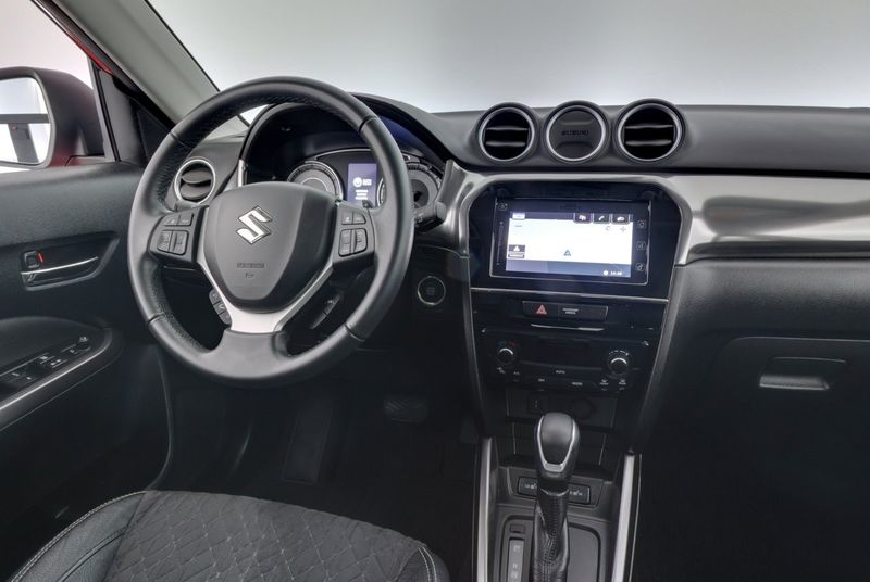 Suzuki Vitara bild 14
