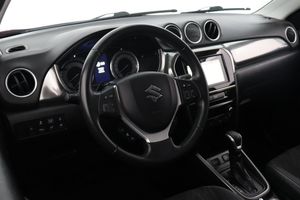 Suzuki Vitara bild 9