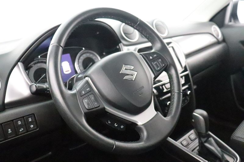 Suzuki Vitara bild 12