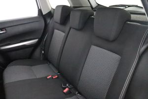 Suzuki Vitara bild 16