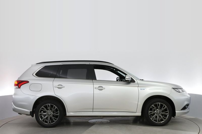 Mitsubishi Outlander bild 6